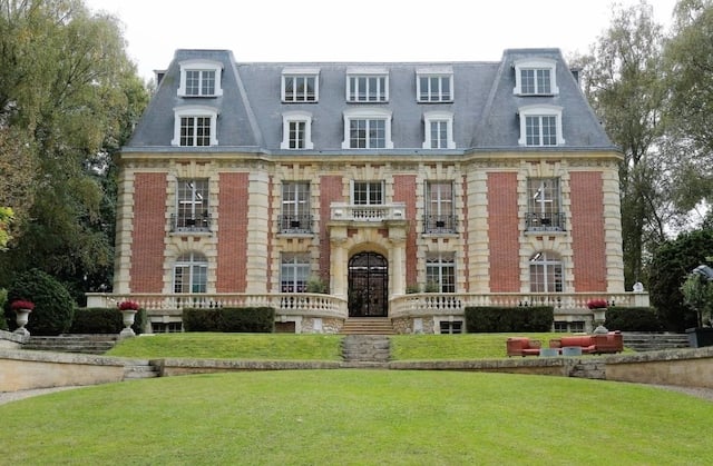 Château emblématique de la Star Academy