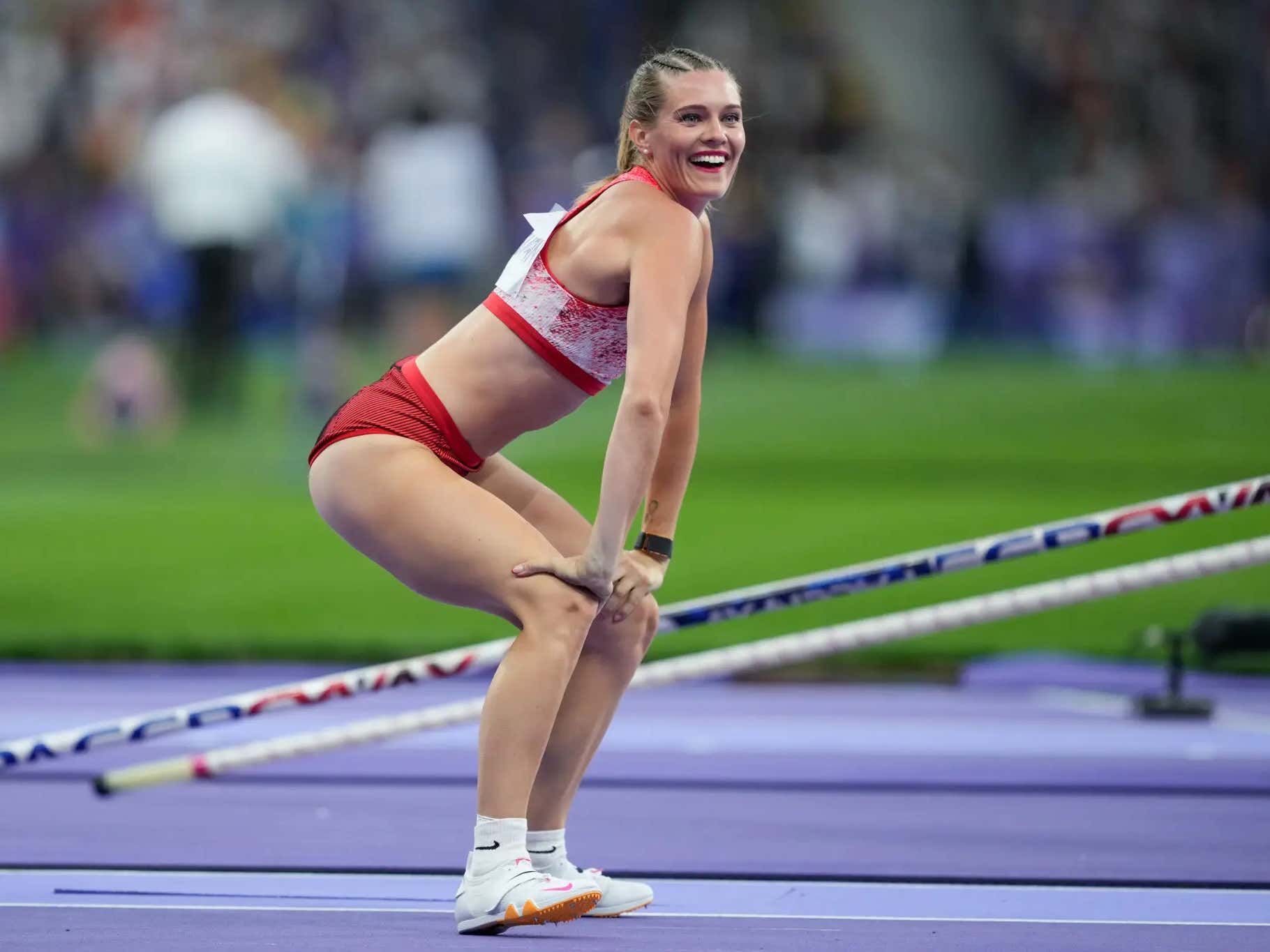 La perchiste canadienne Alysha Newman, médaillée de bronze aux JO de Paris 2024