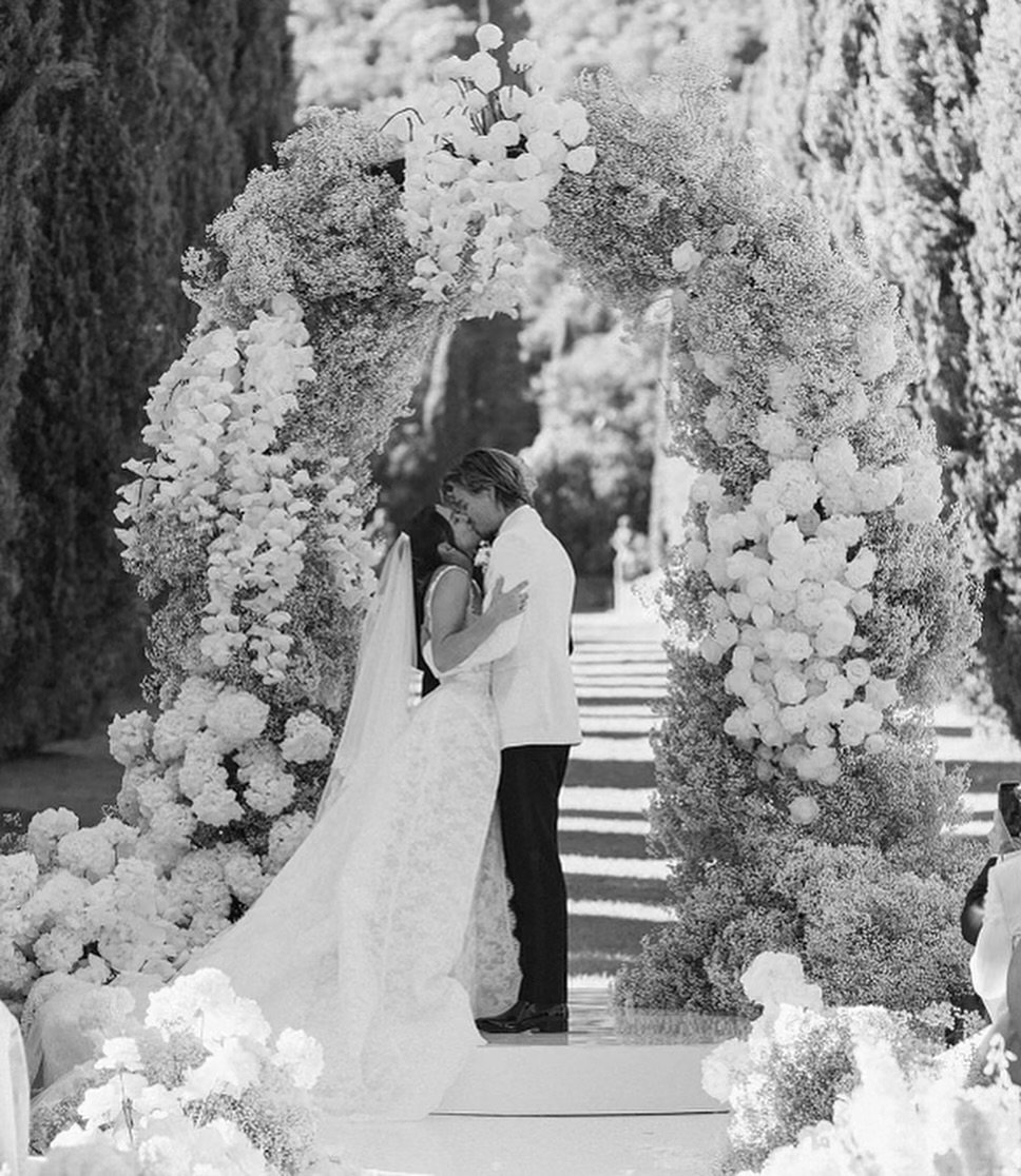 Mariage de l'actrice Millie Bobby Brown avec le mannequin Jake Bongiovi