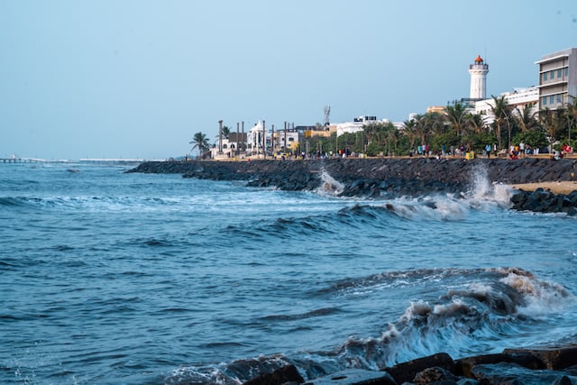 Pondichéry Beach dans le sud de l’Inde