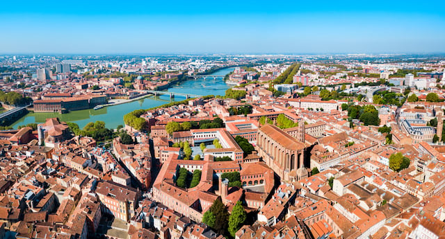 Vue panoramique aérienne de Toulouse