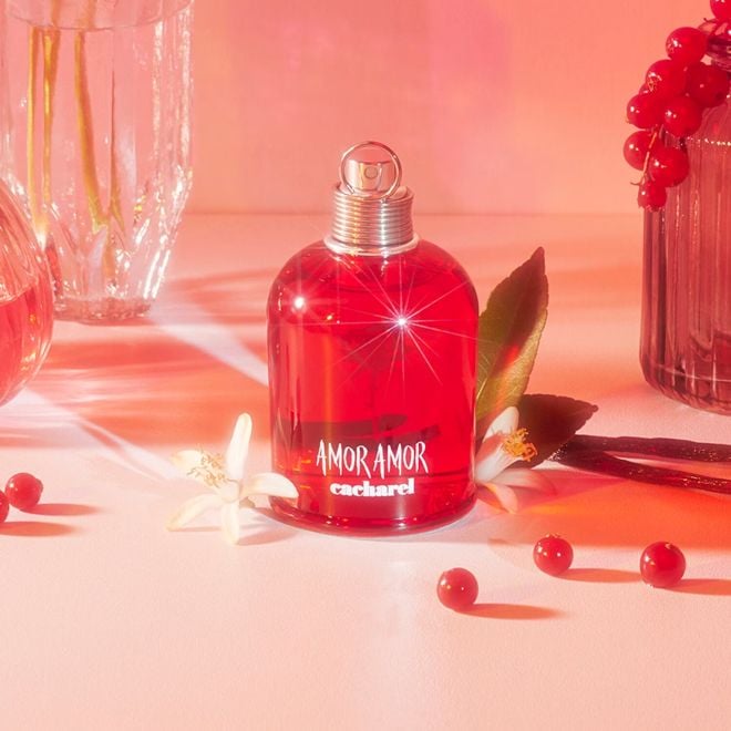 Le parfum Amor Amor de Cacharel