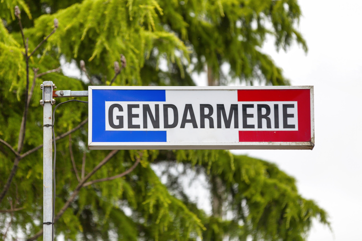 Panneau d'une gendarmerie