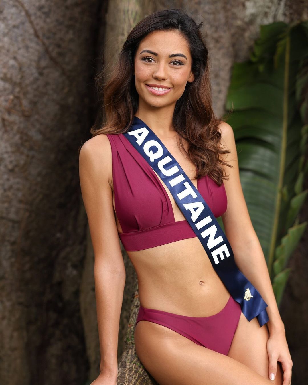 Miss Aquitaine pose en maillot de bain