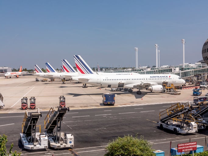 Avions de la compagnie Air France, stationnés à l'aéroport de Paris-Charles de Gaulle