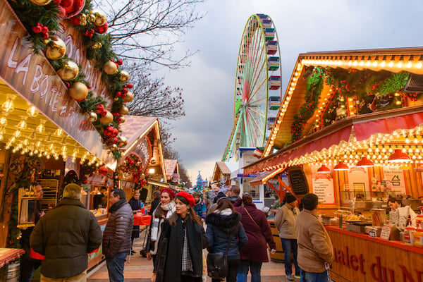 Le marché de Noël au jardin des Tuileries à Paris