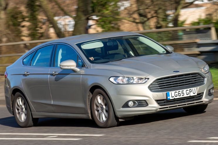 Ford Mondeo sur les routes de France