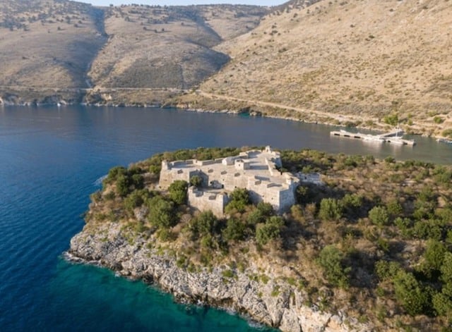 Le château de Porto Palermo (Albanie)