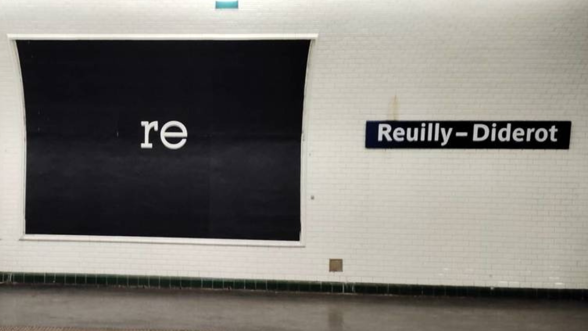 Affiche publicitaire aperçue à la station de métro Reuilly-Diderot