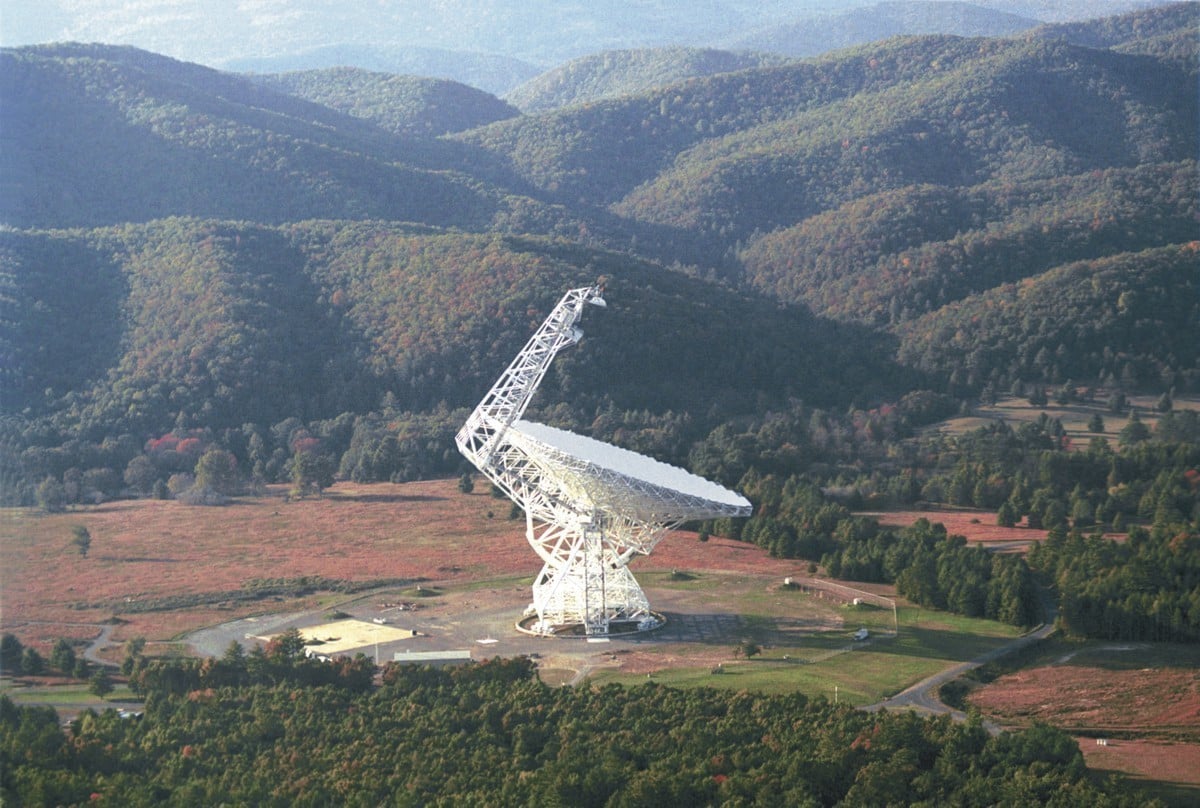 Le Robert C. Byrd Green Bank Telescope