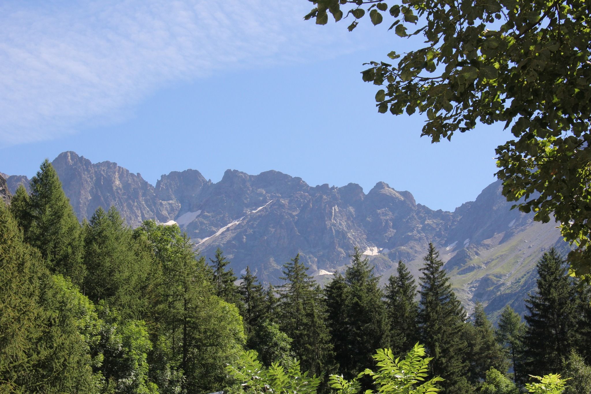 La vue sur les montagnes depuis Valjouffrey