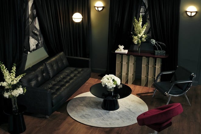 salon dans la maison Beetlejuice de Airbnb