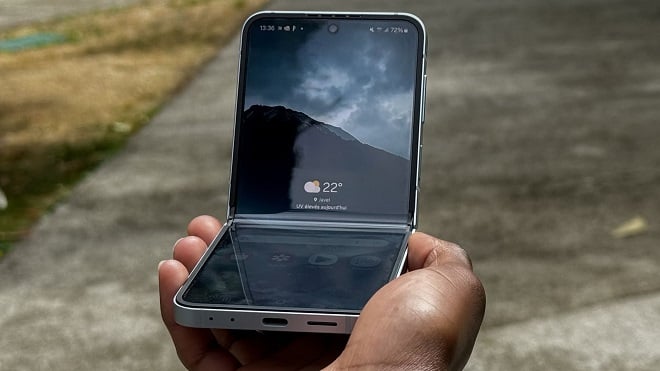 le dernier smartphone dépliant de Samsung