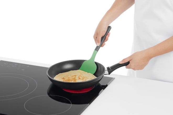 spatule pour crêpes Lékué