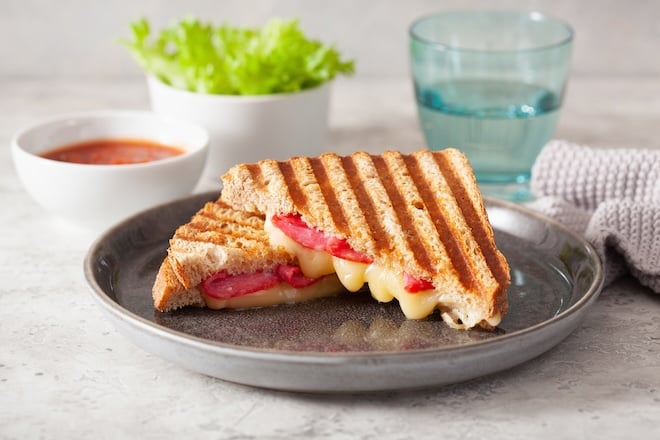 croque-monsieur au chorizo et fromage fondant