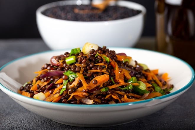 Salade de lentilles aux carottes.