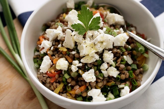 Salade de lentilles à la grecque.