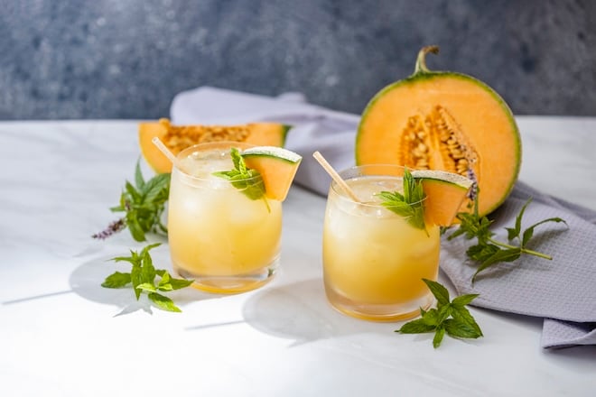 Verres de limonade au melon