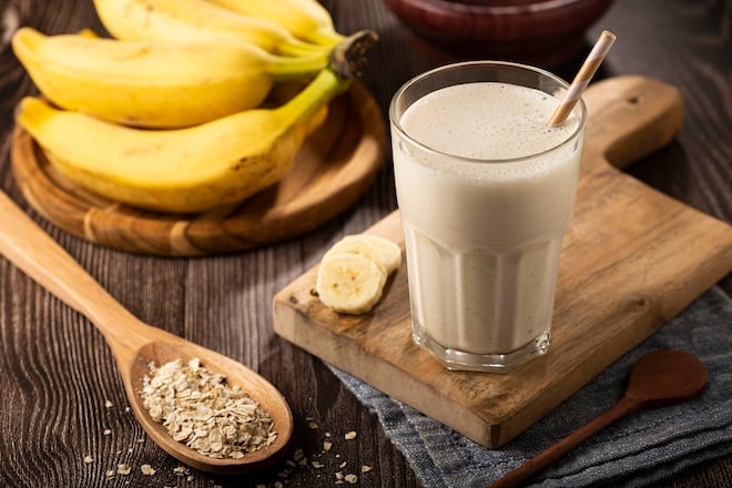 boisson à la banane et flocons d'avoine