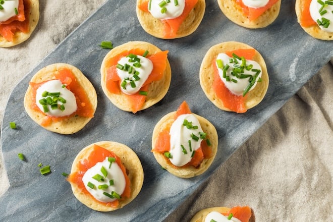 blinis avec du saumon fumé